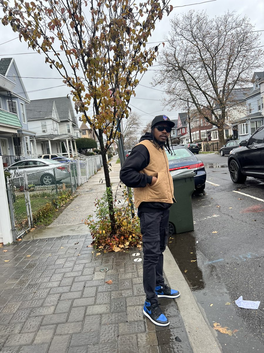 Yea_Russ's tweet photo. NYC me 🫶🏾 https://t.co/EQP4gMjc2T