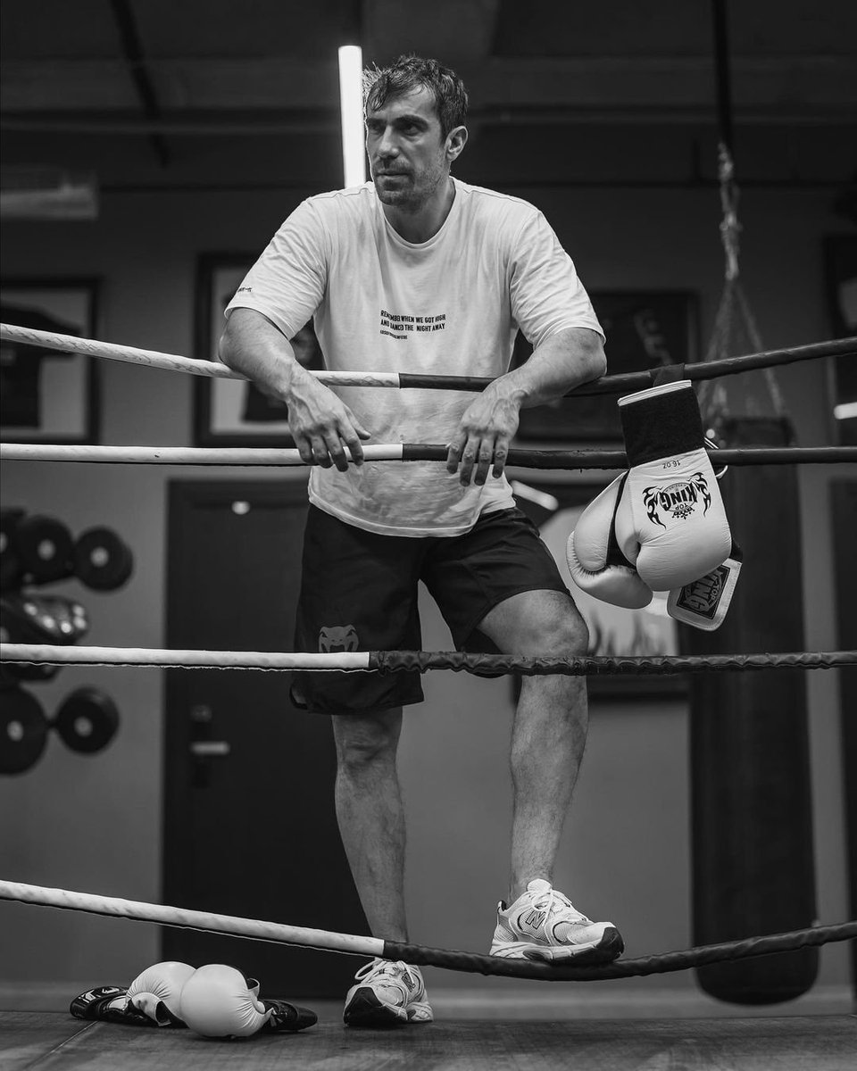 💪 Treino pesado continua....👊

#ibrahimçelikkol41 #ibo #ibofans