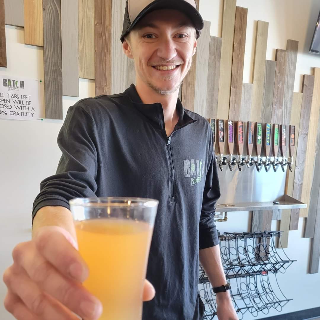 BatchSlapped's tweet photo. This guy! Riley Shute is co-owner and asst brewer here at BATCH Slapped. This hilarious guy is easy to talk to and makes delicious brews! P.S. bring back Skittles Shandy!
#employeeappreciation #breweryowner #brewlifefamily #COSbeer #coscider #crafttheunexpected #batchslapped https://t.co/D8kw4C2brC
