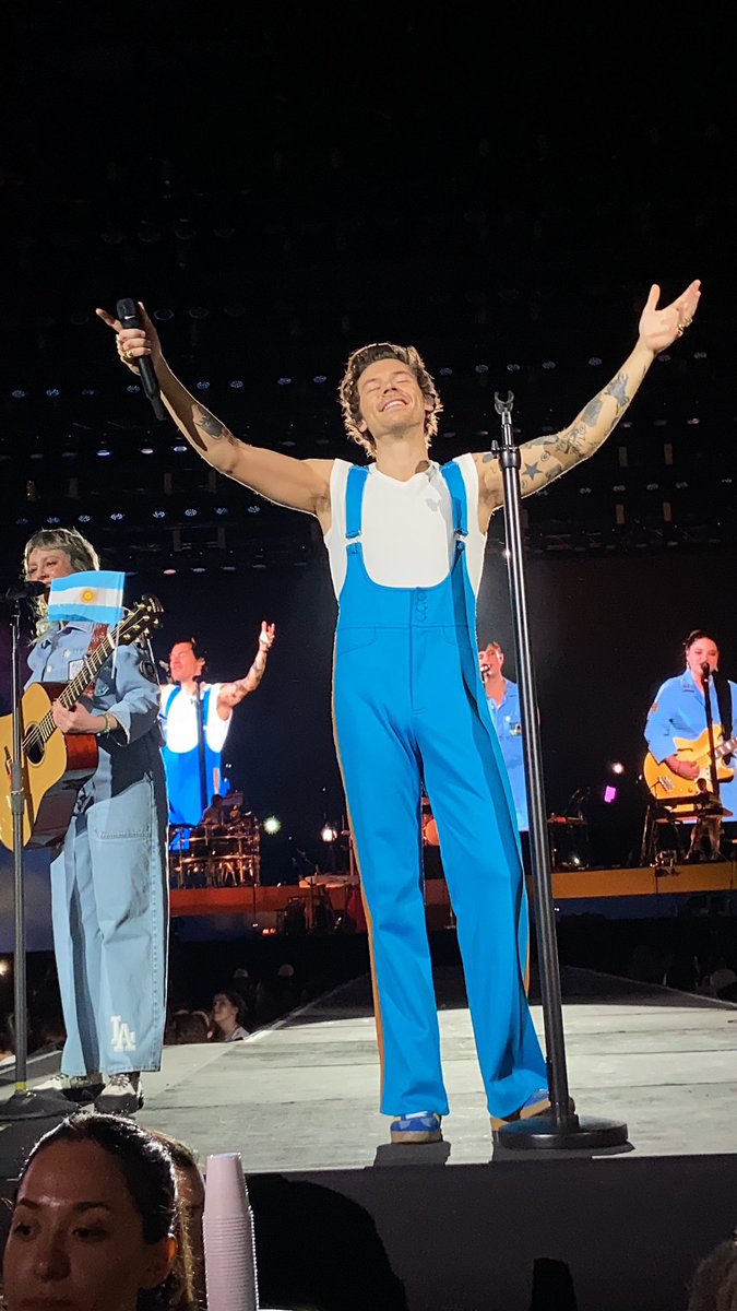 candex (@hsmoon94) on Twitter photo 