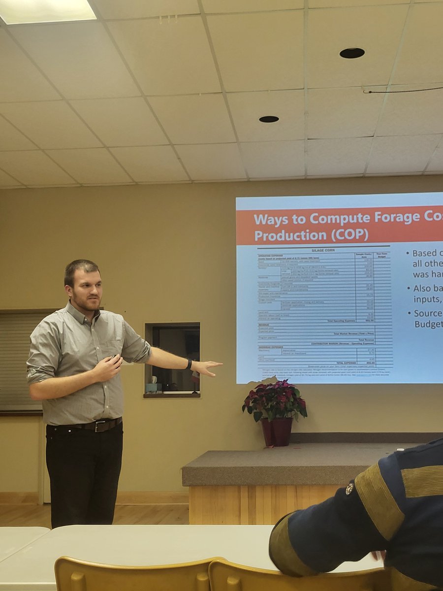 Robert Matson <a href="/WallensteinFeed/">Wallenstein Feed & Supply Ltd.</a> bringing  it home at the Seaforth Study Club! Dairy farming profitability, Return Over Feed, Canada wide robot study on 200 farms, lameness, valuing forages etc. Dairy meeting of the year!  #Nutrition #RobotFeed #Premix #FeedCost <a href="/AMSNutritionist/">Robert Matson</a>