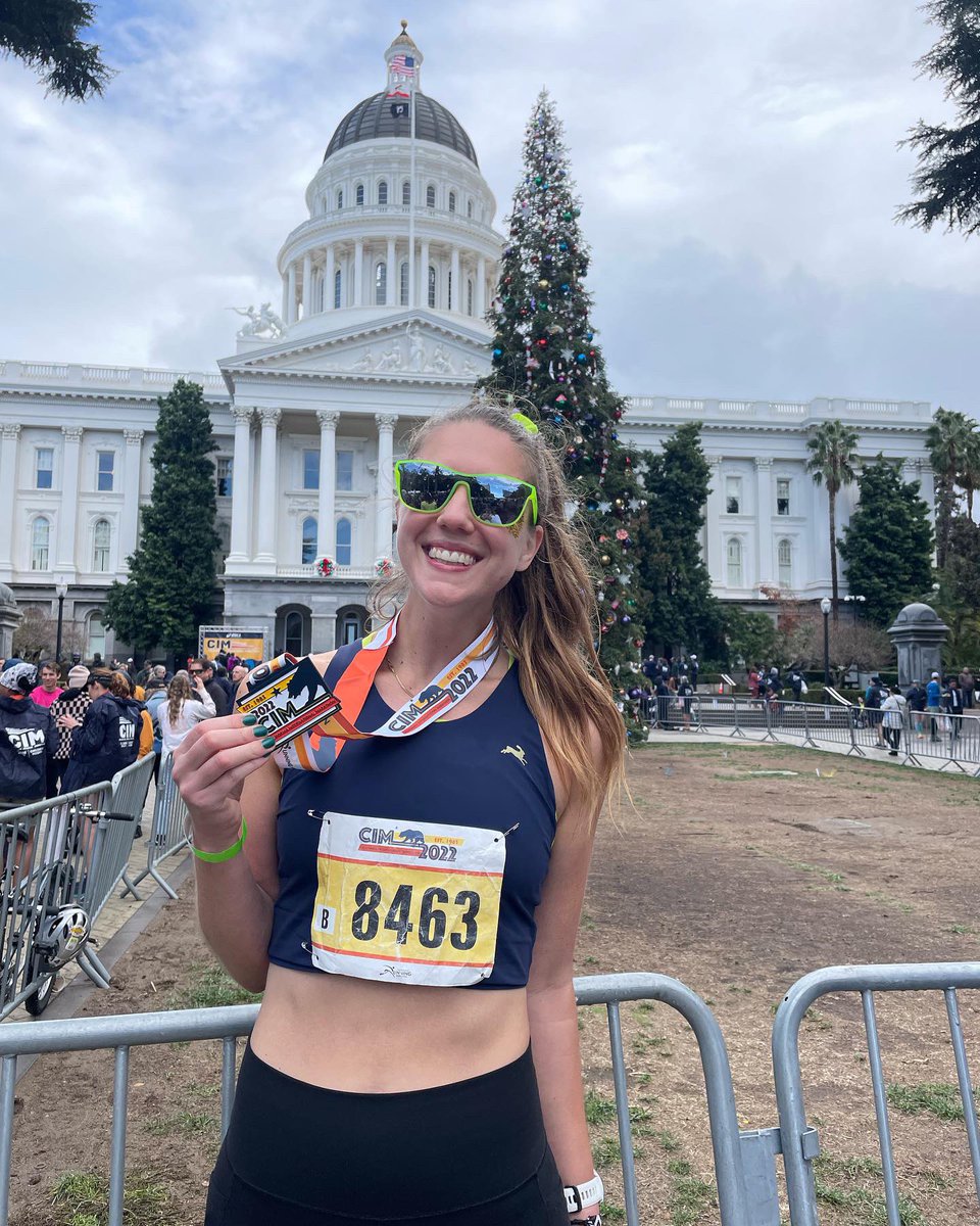 Hannah_Sedg's tweet photo. Went on a very, very long run this weekend. 
17-minute (!!!) PR in the books with a 3:32:09 at CIM ⚡️ https://t.co/q8bBXgULSP