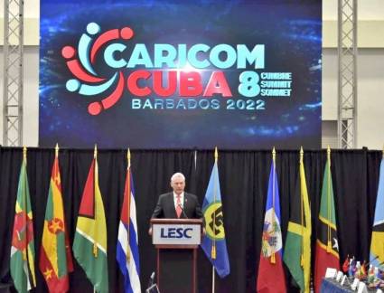 Inició en Barbados, VIII Cumbre CARICOM-Cuba Este encuentro trasciende las relaciones formales y da fe de nuestros profundos vínculos de hermandad. @DiazCanelB Desde #África la #BMCGuineaBissau acompaña el encuentro caribeño @ArgudinMilagros @cubaengb @unidad_central @MINSAPCuba