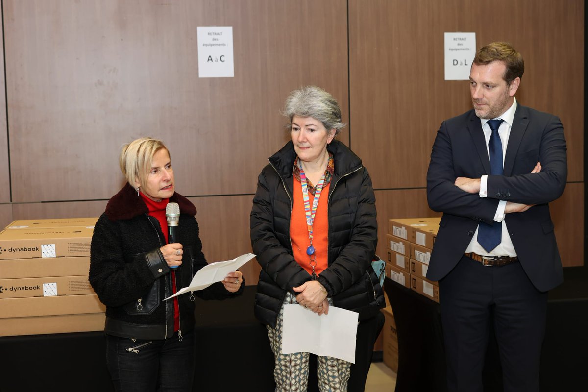 AmiensMetropole's tweet image. [ #InclusionNumérique 💻 ] La Ville et le CCAS d’Amiens dotent en équipement informatique des Amiénois en situation d’illectronisme

Lire le communiqué 👉amiens.fr/Actualites/Inc…