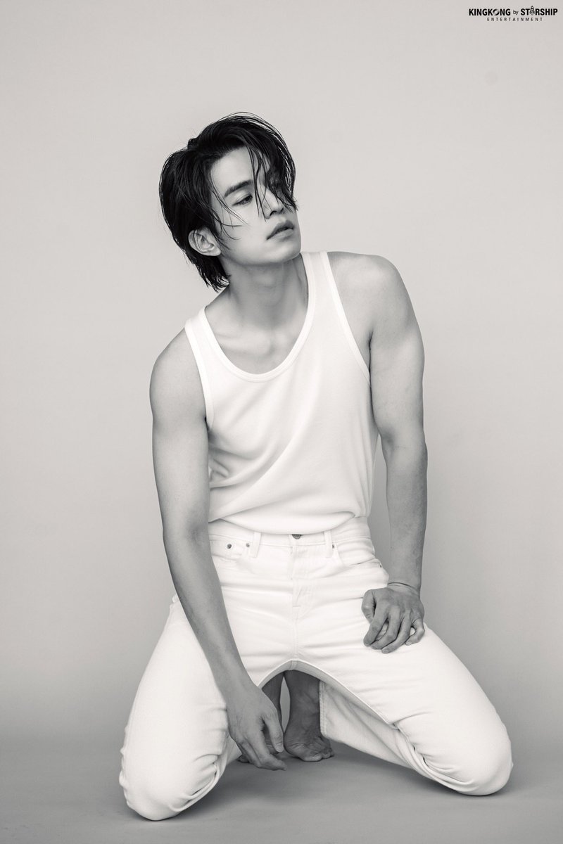 dongwooksaurus's tweet photo. you gotta be joking https://t.co/YRkKozCgkW