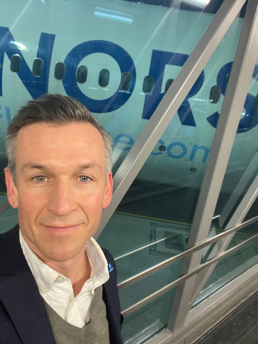 BBoiling's tweet image. Heading from a freezing cold @Oslolufthavn to the warmer weather of @Gatwick_Airport on the awesome @flynorse .