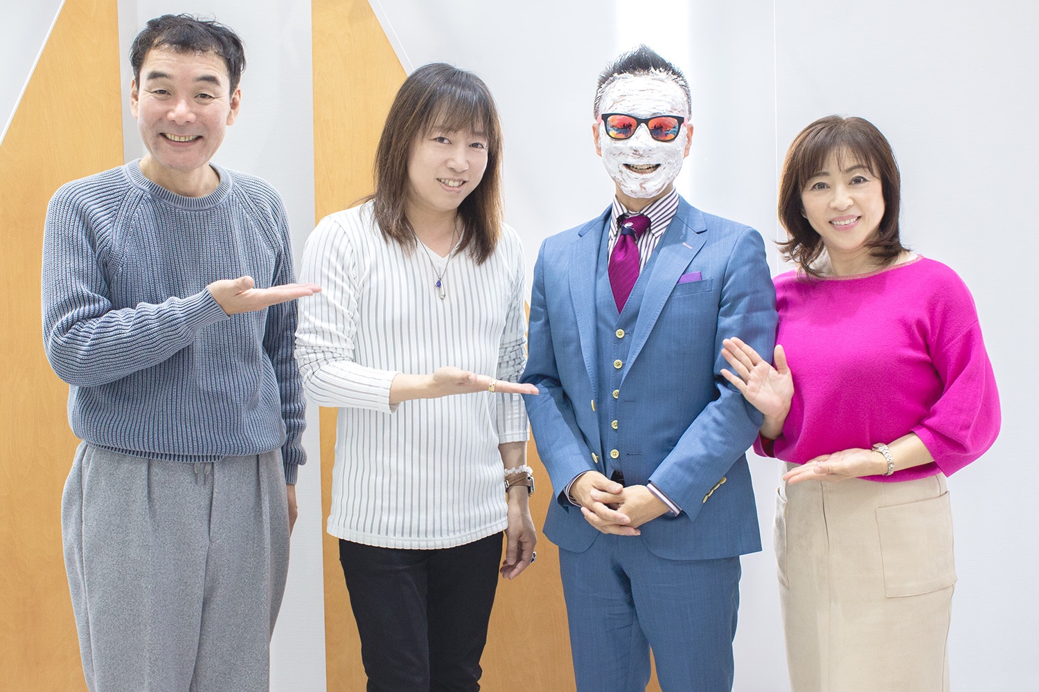 NACK5 FMヨコハマ　小林アナ　炭酸王子　サイン入り 小林 アナさん | ブランドアンバサダー | 東洋炭酸研究所