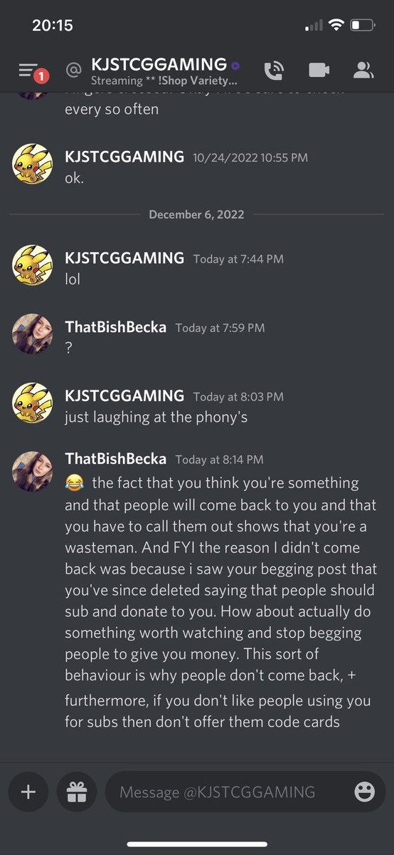 Becckkaaa_'s tweet photo. All this because I didn’t resub on twitch 💀 #toxic #TwitchStreamers #idiots first picture for context. Literally didn’t need to message me but guess he was feeling beggy https://t.co/GDBvKrzs4F