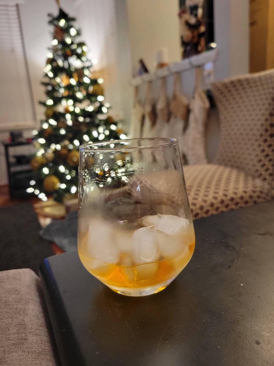 alfromvan's tweet photo. Enjoying a nice Polish Spiced Honey Liqueur... https://t.co/SfgKUTp69Z @WaywardDistills https://t.co/3eQ3tfPpNJ