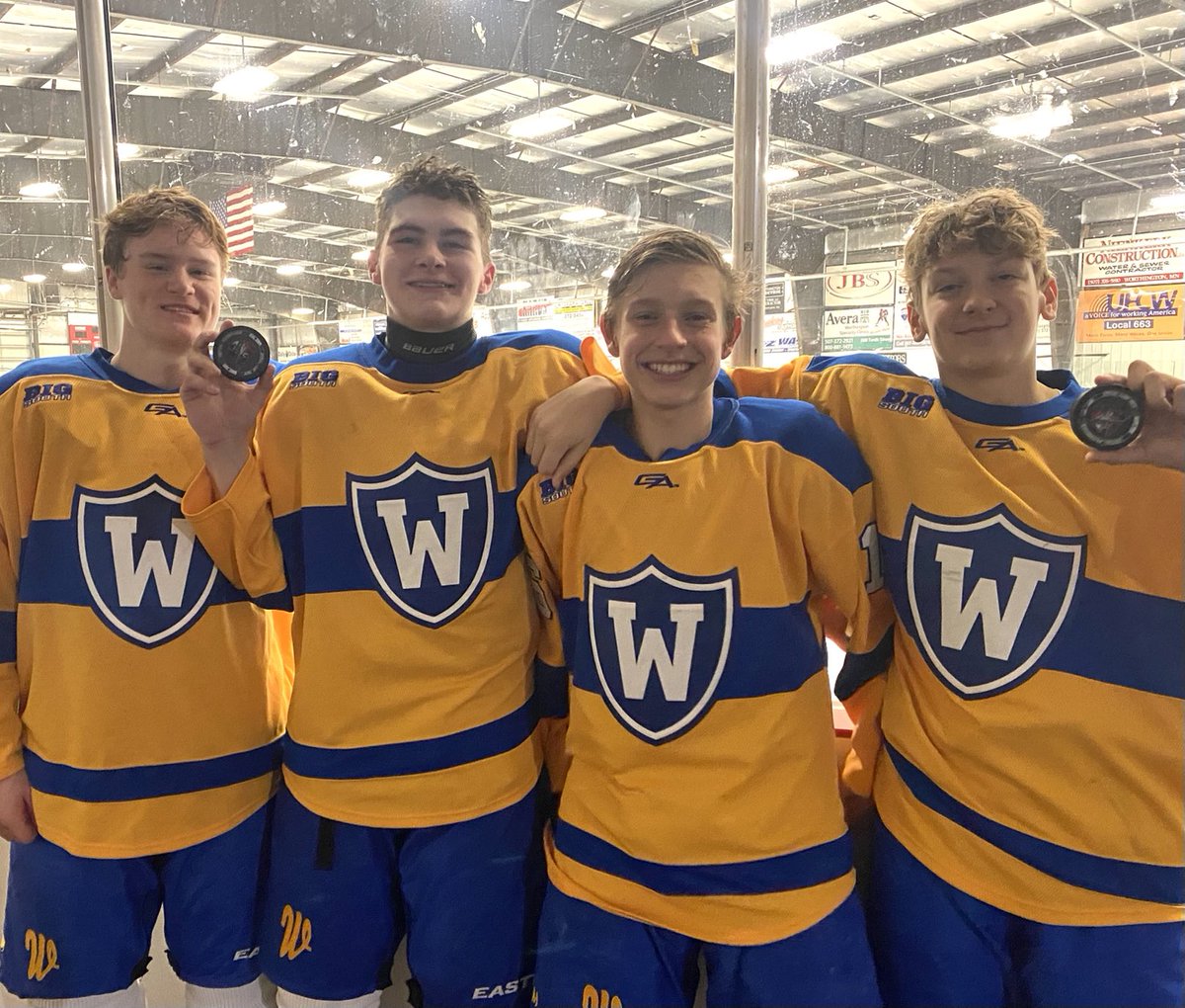 🚨Put it on the Board🚨
1st Varsity Goals in 2022-23
🚨Solomon Wilson vs Redwood Valley
🚨⁦⁦ Lucas Groll⁩ vs Worthington
🚨Hunter Anderson vs Fairmont
🚨Kito Roeker vs Worthington
⁦<a href="/WCNSports/">WCN Sports</a>⁩ ⁦<a href="/WasecaBluejays/">Bluejay Activities</a>⁩
⁦<a href="/FollowThePuck/">FollowThePuck 👻</a>⁩ ⁦<a href="/Legacy_Hockey/">Legacy Hockey</a>⁩