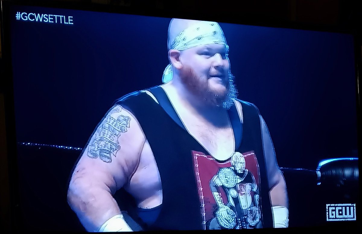 yellow_roni's tweet photo. Let's go @Matt_Tremont vs @Thegrimybastard !! #GCWSettle https://t.co/2nbMocpO8M