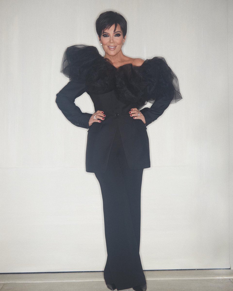 Kris Jenner tweet media