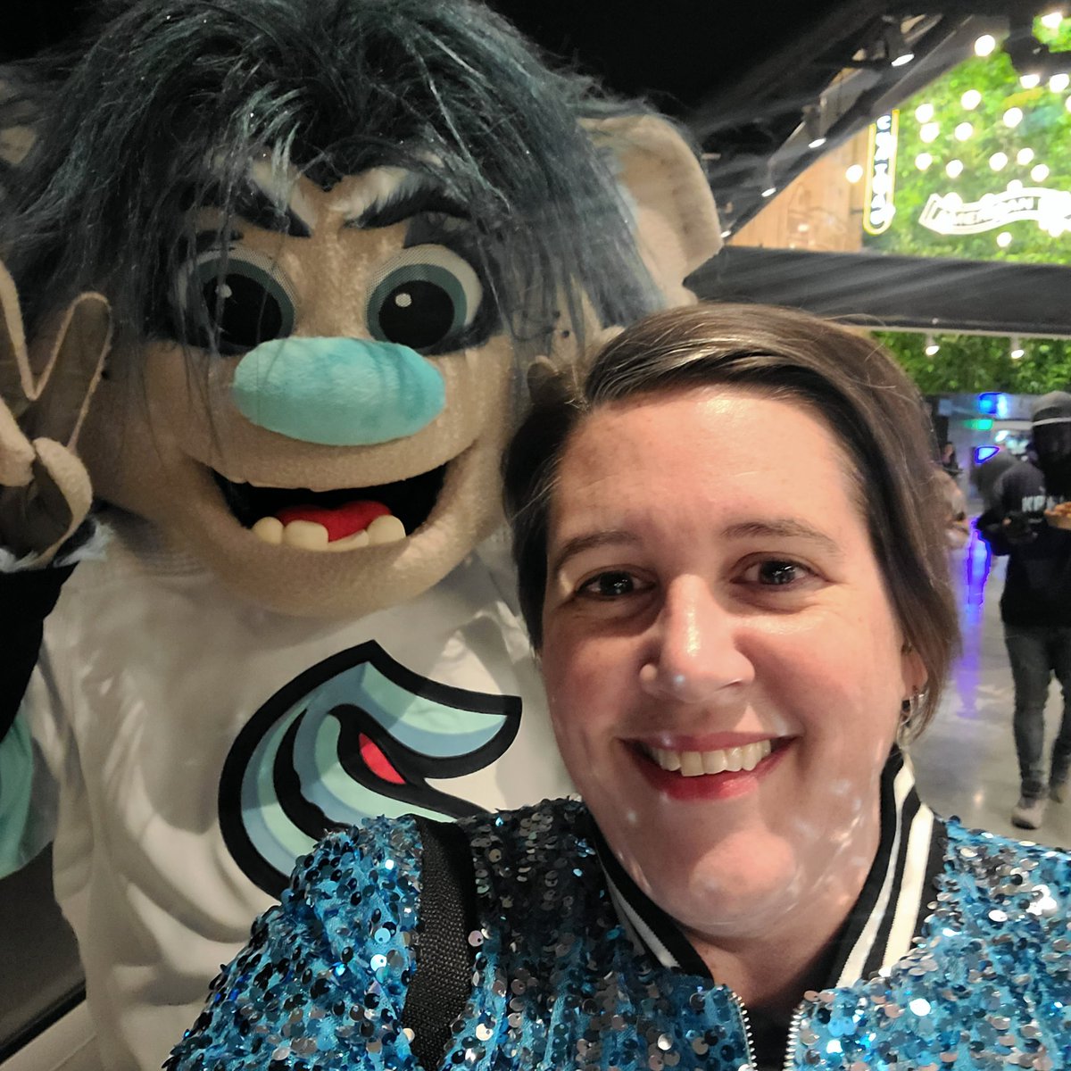 Erin Chapple tweet media