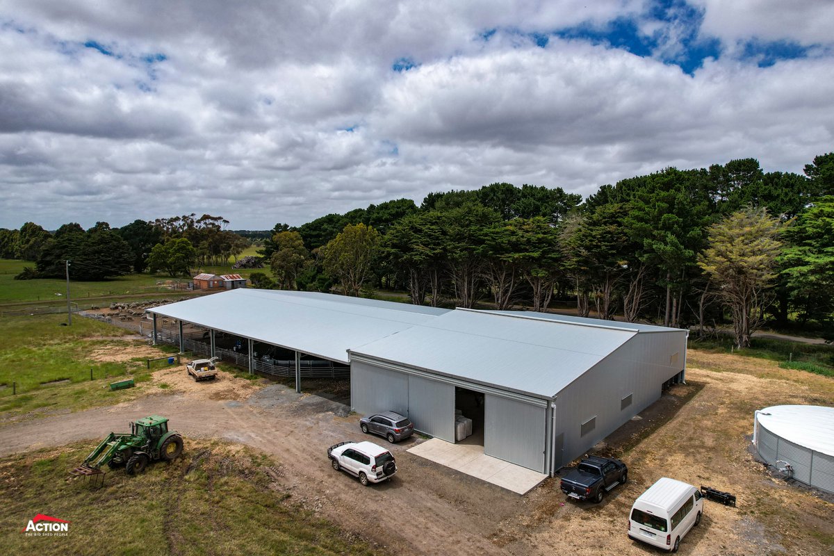 ActionSteel's tweet photo. Jason recently signed off on this impressive 60m x 27m x 5.2m #shearing shed complex!✍
Fit out by @ProWay2000
📍@WilleraMerinos, Hawkesdale VIC
#ActionSteel #BigSheds #ProWayAUS #merino #shearingshed #sheep #wool https://t.co/rzY2TaSQ1X
