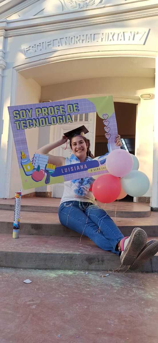Lula_andreoli's tweet photo. 06/12/2022  Lo logre, cumpli mi sueño ME RECIBÍ 🥳🎓 https://t.co/1xMe7s2e4P