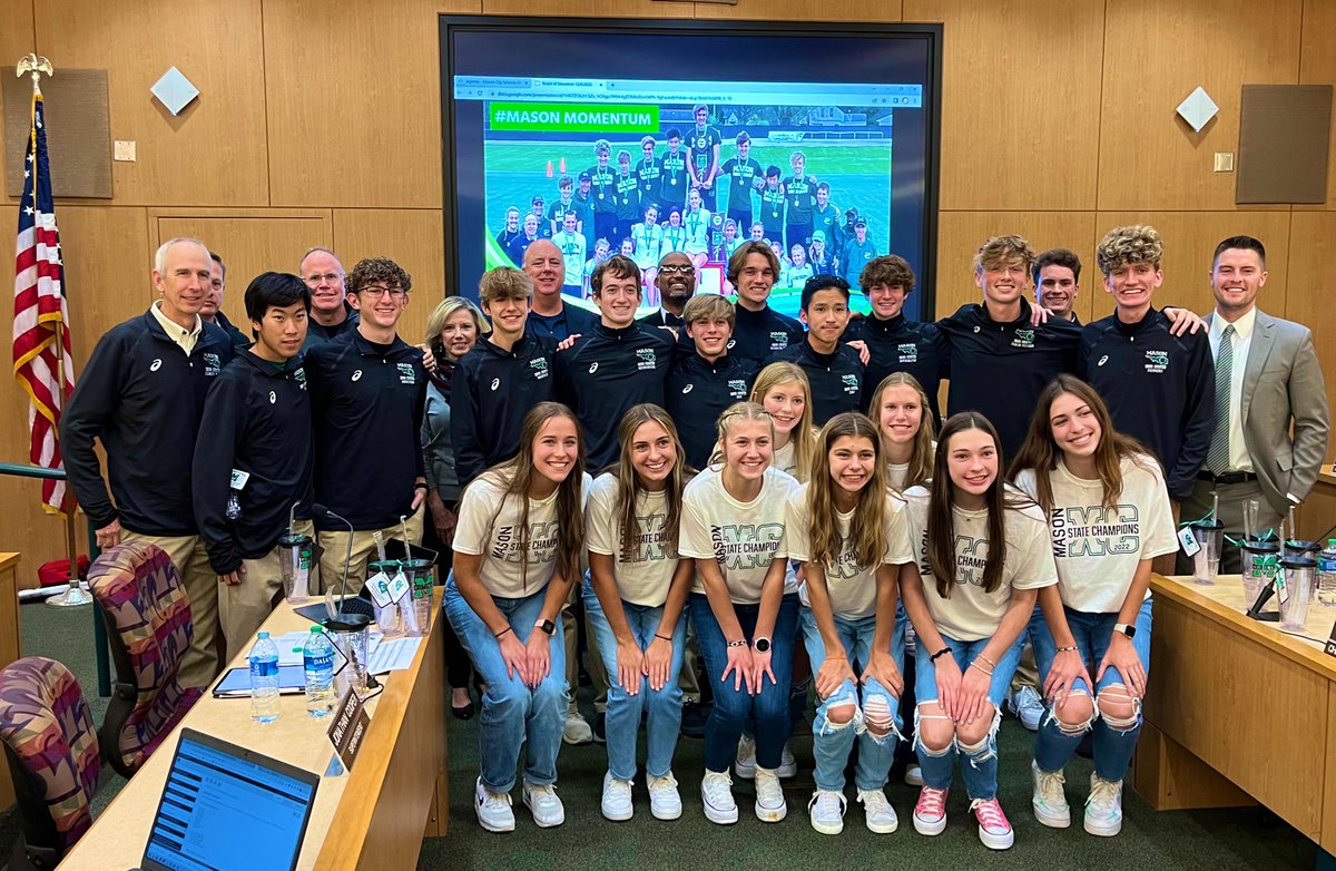 cooperlearns's tweet photo. It was such a pleasure to join our community in celebrating our state champions- girls and boys Cross Country Teams tonight at the @MasonSchools Board of Education Meeting. @xc_mason GO COMETS! #MasonMomentum https://t.co/yTJ9Cdy54P