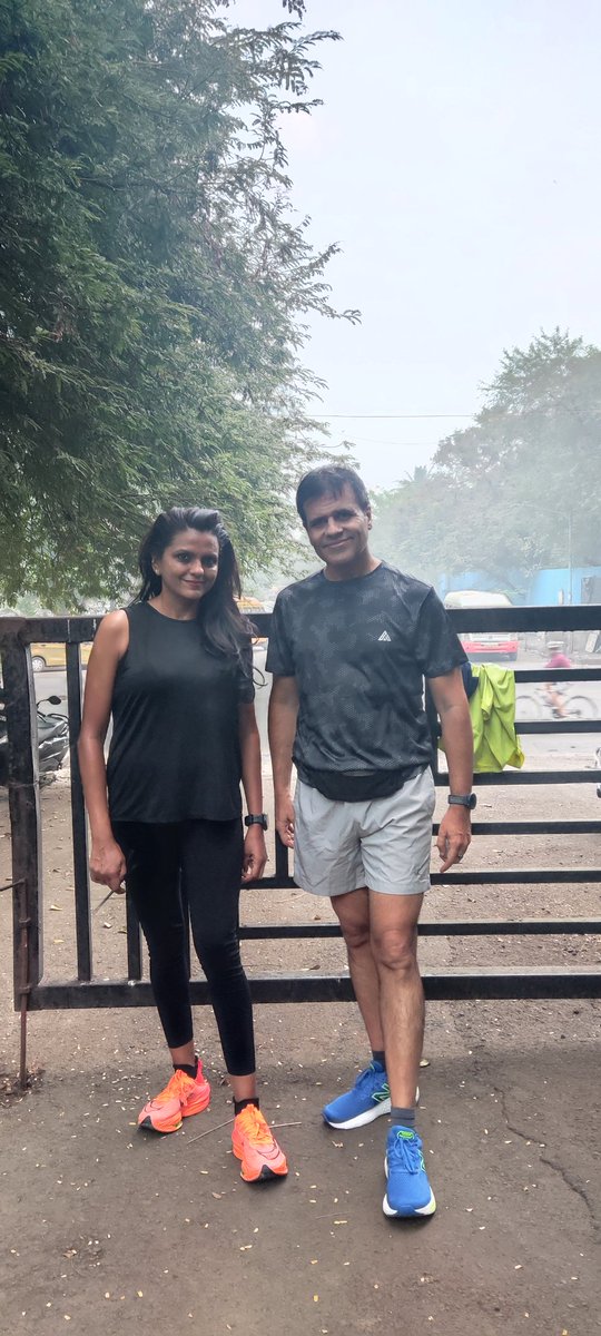sandeepvarma15's tweet photo. Wife returned from Dubai with a gift - @newbalance #FreshFoamX_Vongo shoes.
Couldn't resist temptation of trying them out! 😊
Despite tapering, did a 10k run this morning.
#NewShoeTrial #BlueColourRocks #Running4GoodHealth #healthylifestyle https://t.co/2L1RnZcdtD