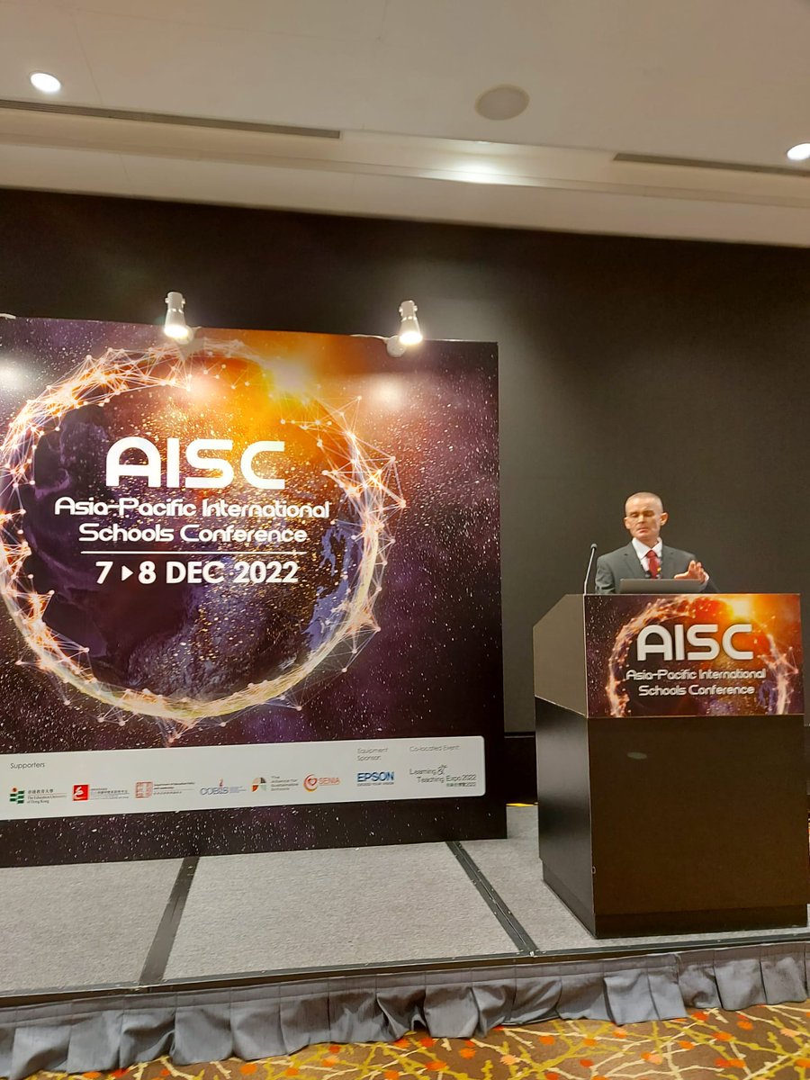 AISCHONGKONG's tweet photo. 📍Reimagining Education
🏫Back to School: Reimagining Parental Engagement and the Art of Communication
Thank you so much speaker Mr. Nicholas Forde for joining us.👏
#AISC22 #reimaginingeducation #intnernationalschools https://t.co/HE2QsOLbTv