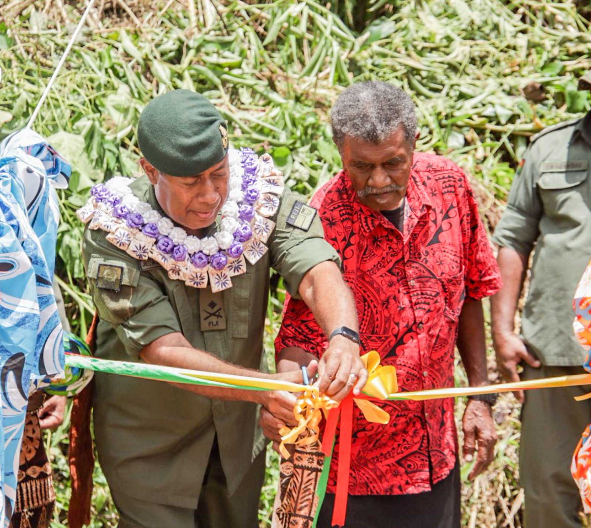 It was an exciting day for the people of Sote as the CRFMF Maj-Gen Ro Jone Kalouniwai today opened a new footbridge at Sote Village in Tailevu.The footbridge was constructed by former Sappers who are members of the 6th & 8th Battalion Fiji Infantry Regiment. #Rfmfnews