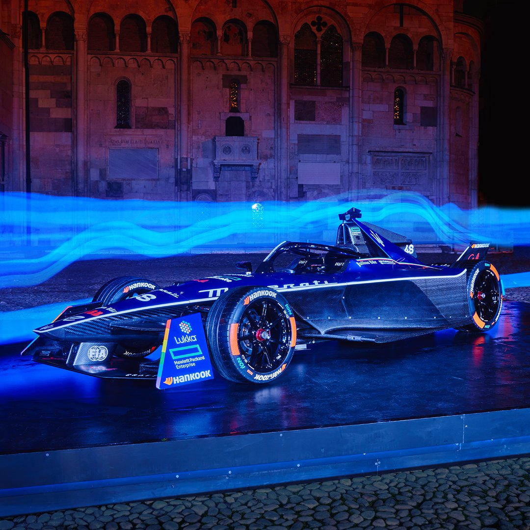 maserati_th's tweet photo. What does the future look like? It all starts here with the Maserati Tipo Folgore in Modena. @maserati_formula_e @fiaformulae #Maserati #RACEBEYOND https://t.co/vVGk3VtS2U