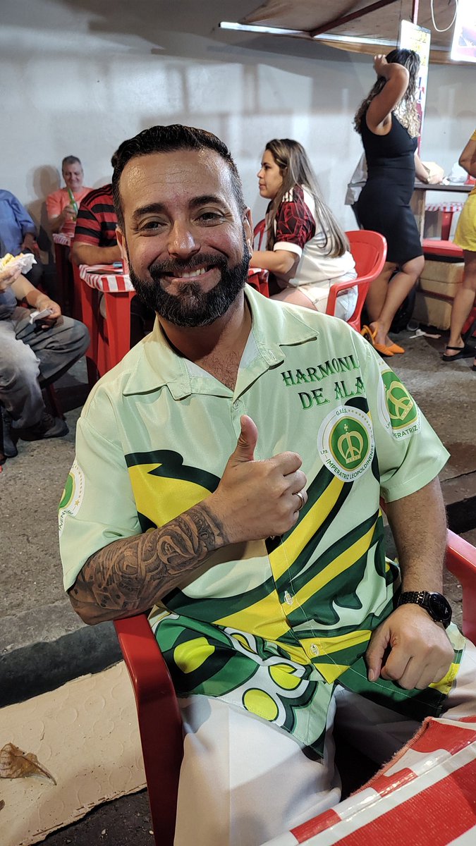 Vamos curtir a querida Imperatriz Leopoldinense na quadra do Salgueiro...