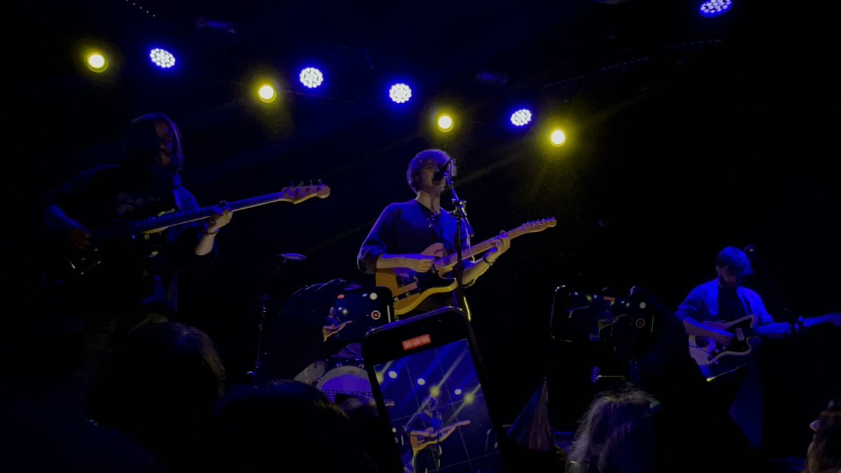 kkforkatie's tweet photo. I offer twitter a little taste of #lovejoy photos from the Dec 6th NYC concert that I took :) I’ll post more when I go through them all! https://t.co/sQKoCINDRp