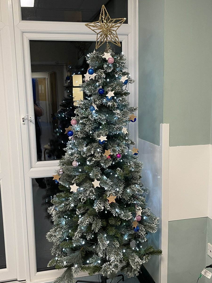 Cheryl Cole tweet media