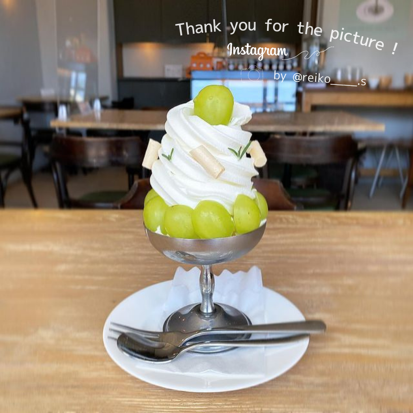 choux2cafe's tweet photo. 🍂FLAVÉDO ROOFTOP - in 二子玉川

🤍シャインマスカットとローズマリーのサンデー

ローズマリーのソフトが驚くほど美味しい///
下にヨーグルトのグラニテも潜んでいて大満足な逸品です♡
#東京カフェ #choux2cafe #coffee https://t.co/FXiKPhjR6f