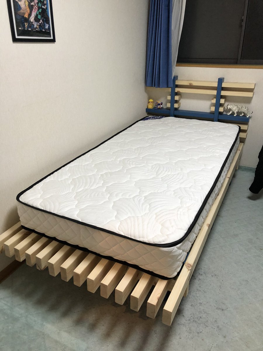 jiji78jp's tweet photo. DIY Part2
長男のベッド！
こだわりの2×4作り。 https://t.co/Zqg6ODEZ1c