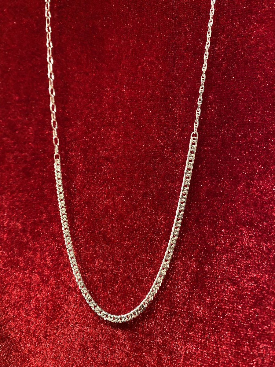 1dkJewelry's tweet photo. 本日も1DK営業中でございます！

SV925のチェーンネックレス再入荷しました◎
 #1DKJewelrywork https://t.co/BJbFiVUWP8