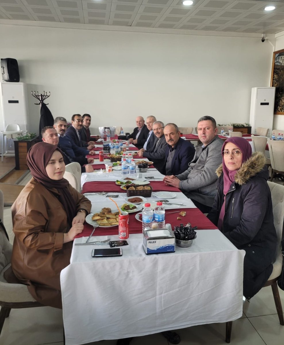 Müdürlüğümüze 16 yıl emek vermiş değerli personelimiz Ersin ÖZBİLGİN' in yeni görevi olan Niksar Yazı İşleri Şefliğinin hayırlı olmasını temenni ederiz.