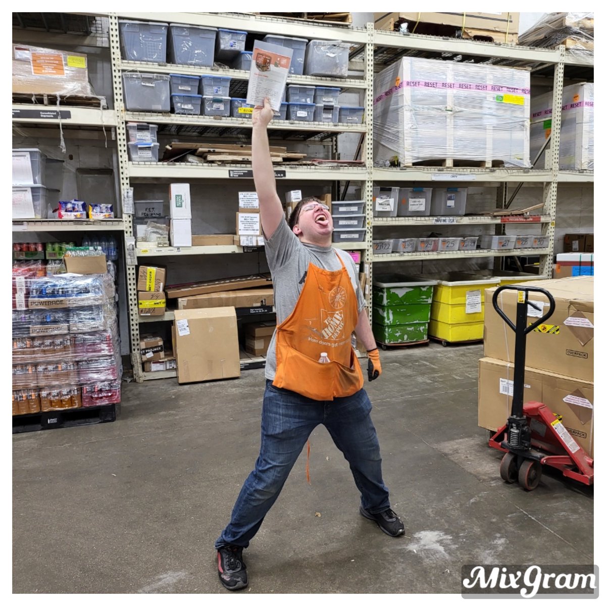ParrishCannady's tweet photo. Night 2….. Let’s handout some Homers and Bravos to these hard working associates. @destrella5 @a_gomezhd @CurtisC15838159 @jetem_renee @gonzalesmic https://t.co/iWRENUClAH
