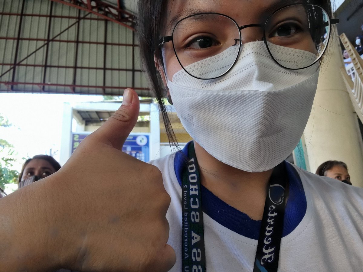 keekaye's tweet photo. loe ganda k https://t.co/tNEoZNzLDl