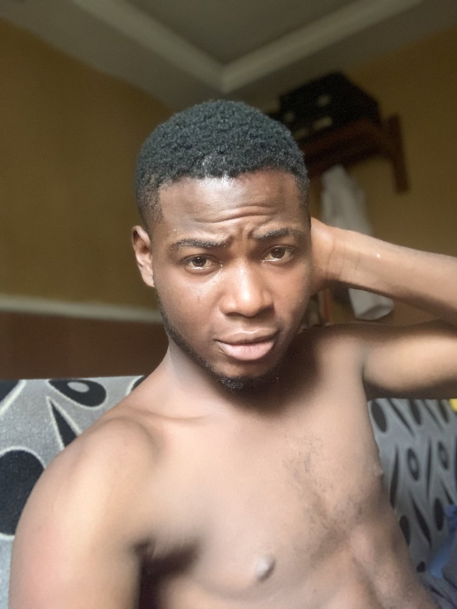 DMORNINGSTAR121's tweet image. Rate my Morning look 🌞