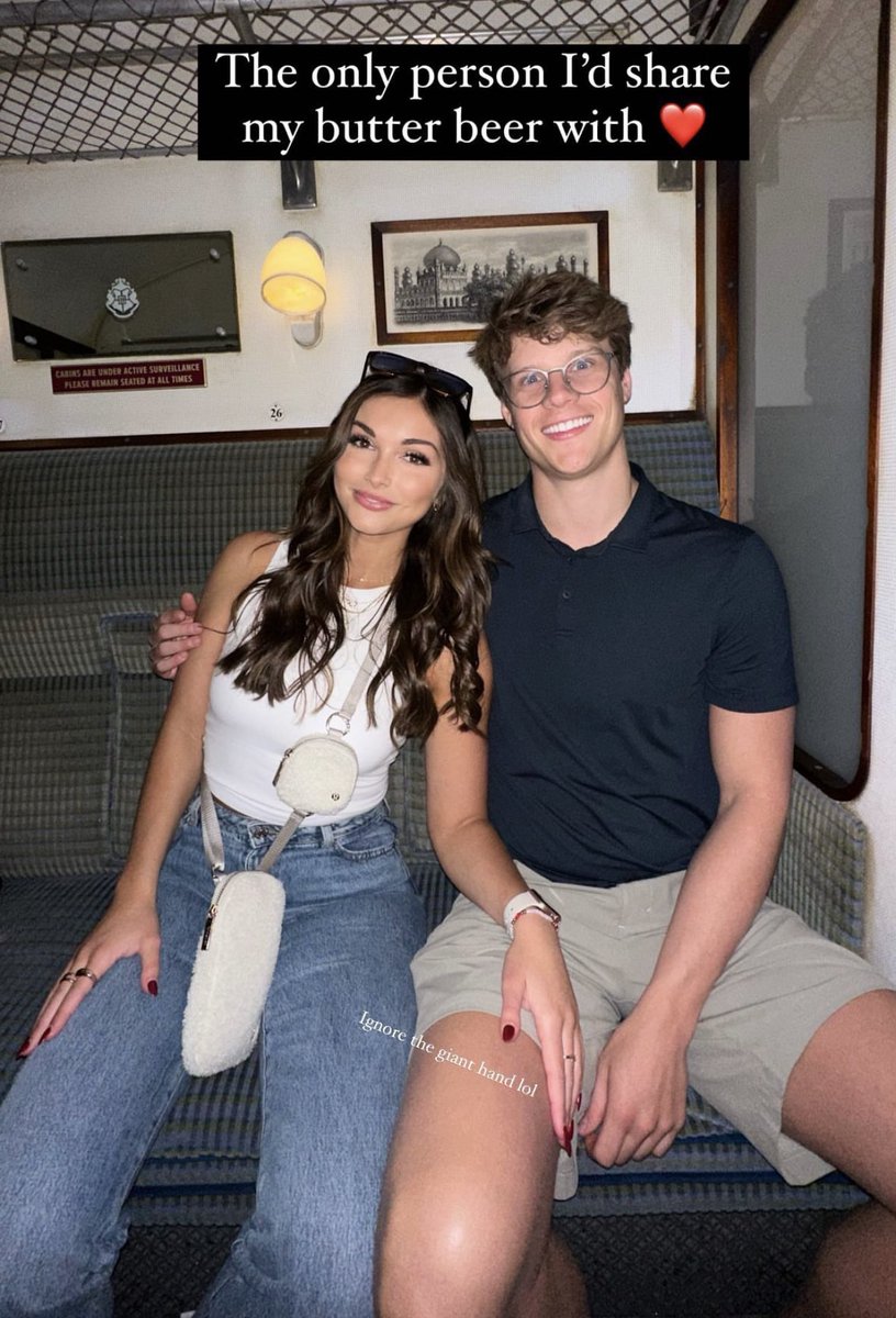 Imagine comparing THIS to that? Very humiliating tbh. 😭