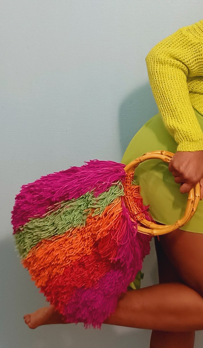 M_press_M_peror's tweet photo. And the awards go to.....
A woman who uses her style is unmatched.
#๐ฏ๐ฒ
#๐น๐น
#unmatch #datingoutfit #datingbag #thisiswhyistyle #modernwoman #stylingapp #stylingfail #lifeofwomen #messagesfrommen #clothesrelationship #stayinstyle #theybelike #movingon #emboidery #empowerwomen https://t.co/1QOld4rn1M