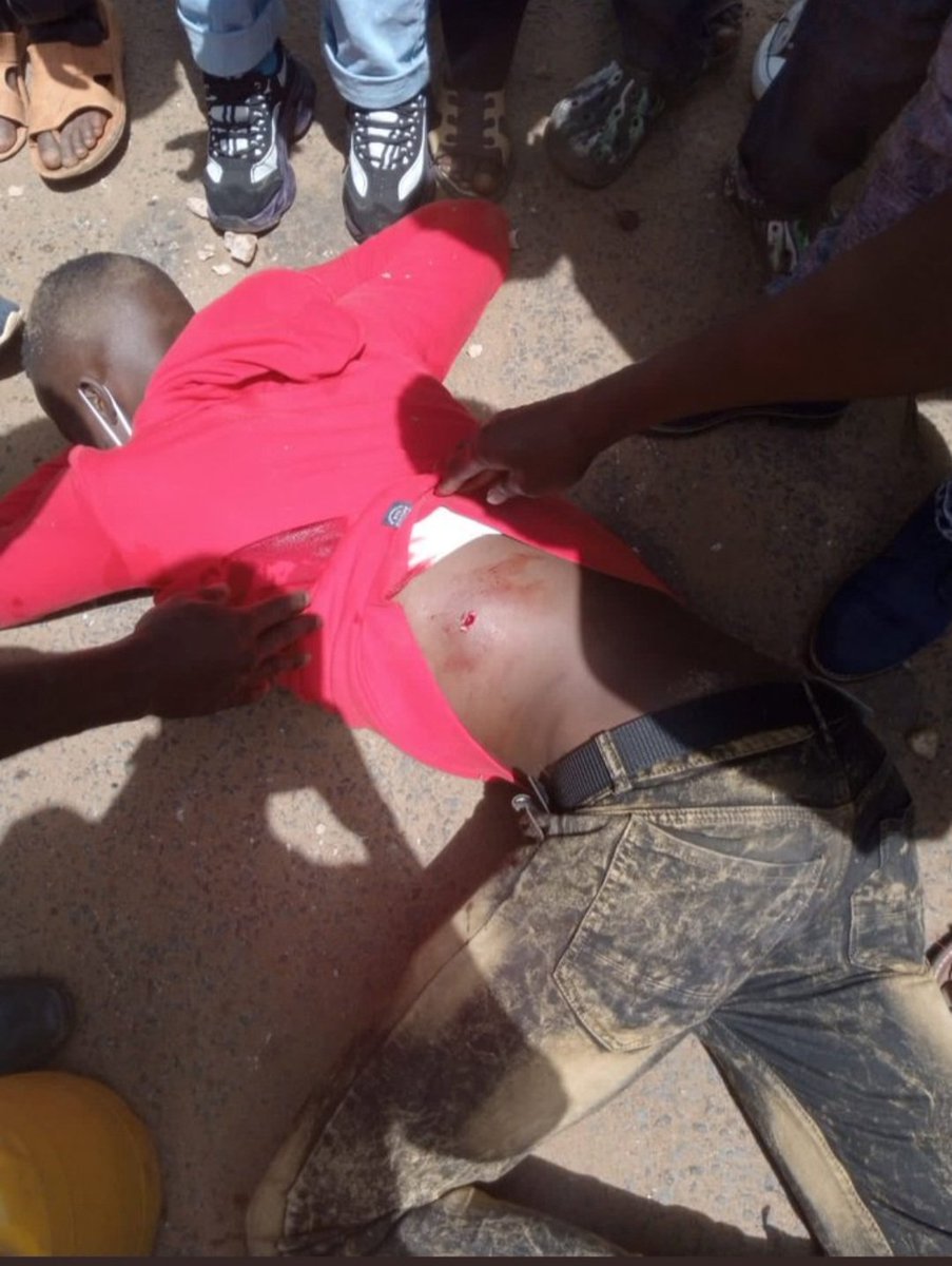 g_itotia's tweet photo. Is Machakos University a dead zone? 
Insecurity>>you demonstrate>>receive a bullet>>DOWN💀💀💔
#machakosuniversity https://t.co/HFiu6ZQPgi