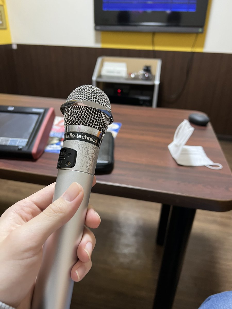 友達とカラオケ〜
歌上手くなりたい(；ω；)