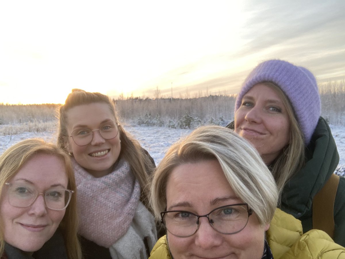Anmari Viljamaa (@anmari_viljamaa) on Twitter photo Juuri saatiin päätökseen onnistunut yrityspilotti GreenGrow-hankkeessa voimanaisten nelikolla! Yritysten kanssa tekeminen ❤️ #hyväpäivätöissä #TKIhommat #SeAMk <a href="/SannaJoensuu/">Sanna Joensuu-Salo</a> Juuri saatiin päätökseen onnistunut yrityspilotti GreenGrow-hankkeessa voimanaisten nelikolla! Yritysten kanssa tekeminen ❤️ #hyväpäivätöissä #TKIhommat #SeAMk <a href="/SannaJoensuu/">Sanna Joensuu-Salo</a>