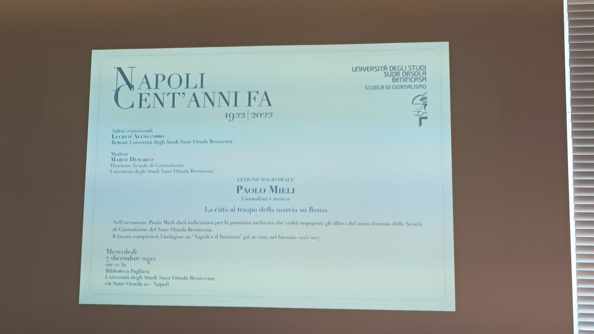 "Napoli cent'anni fa": lectio magistralis di <a href="/paolomieli/">paolo mieli</a> oggi al Suor Orsola Benincasa <a href="/unisobnapoli/">SuorOrsolaBenincasa</a> #napoli