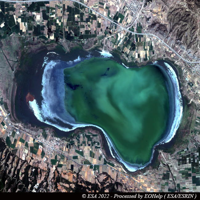 ESA_EarthOnline's tweet photo. #LakeKoroneia (aka #LakeAgios), lies in #Greece's #Thessaloniki region, ~14km east of city centre. 1M yrs ago the #Mygdonian basin was one large lake including both #LakeVolvi (east) and Koroneia.
#ESA #TPMprogramme See: https://t.co/8llRZrlWyy
Aug 2007, #Ikonos2, @EUSPACEIMAGING https://t.co/0ZUgV765QK