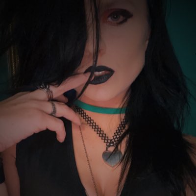 #NewProfilePic https://t.co/BDMyN9PBFE<a href="/tag/newprofilepic"class="tags">#NewProfilePic</a>
