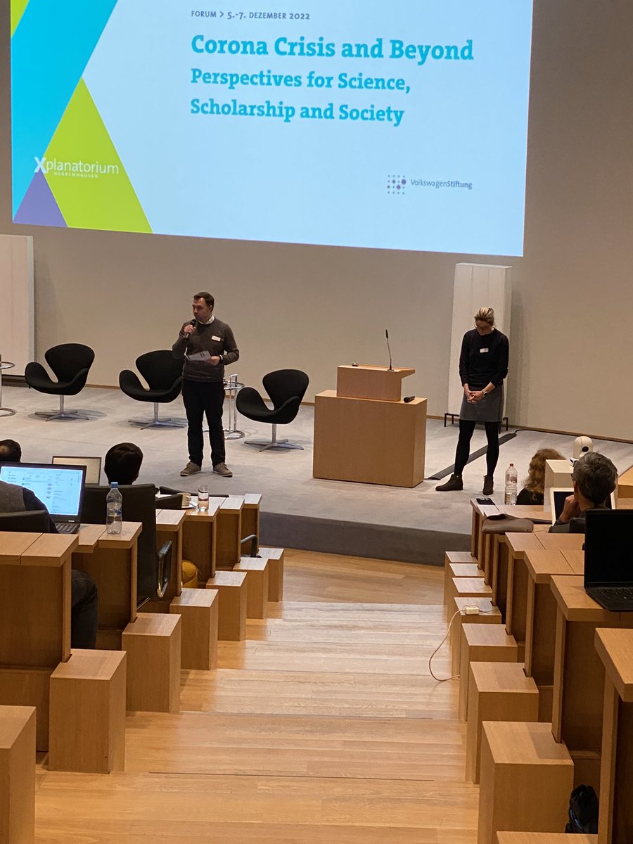 We say goodbye 👋 and  look forward to meeting you again! Thank for your input - it was very much inspiring! Have a good and save trip home! 🚇🚆🛫🚙