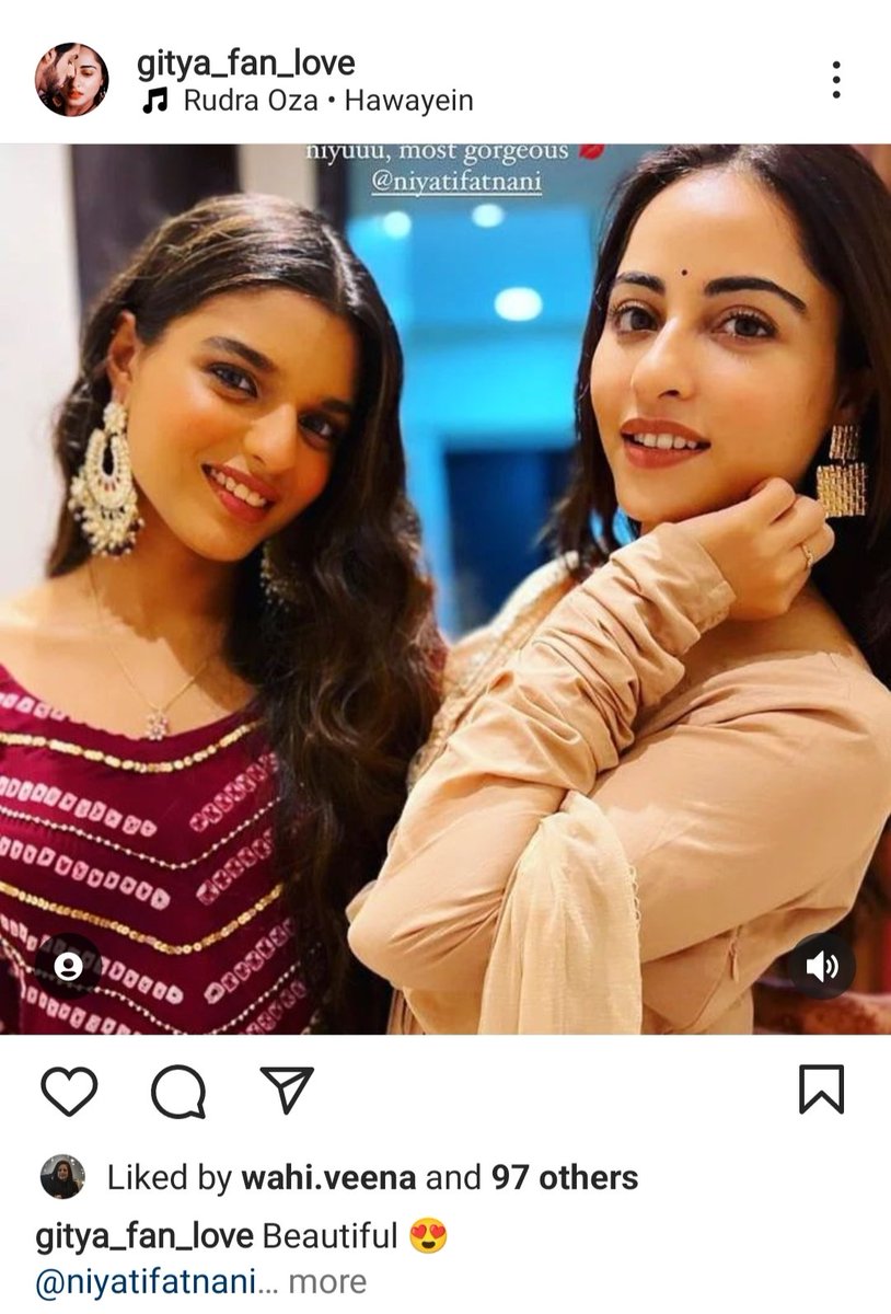 WahiFanGirl's tweet photo. See who liked this post....mumma wahi...omg...idk what to say 😂 #ChannaMereya #KaranWahi @karan009wahi https://t.co/OSEp90EqmJ