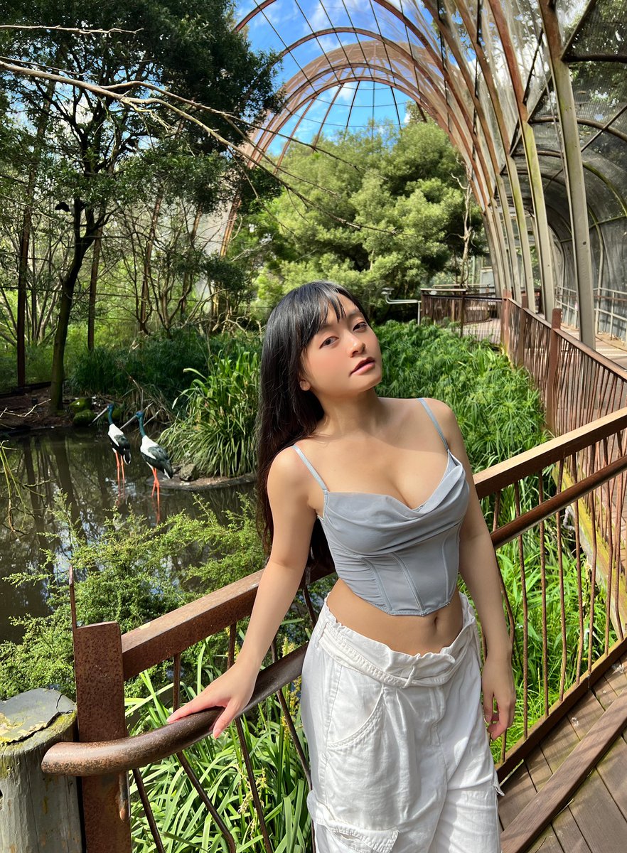 lilybabeart's tweet photo. Craving juice 🧃🥤😍 https://t.co/IH62zEx0kU