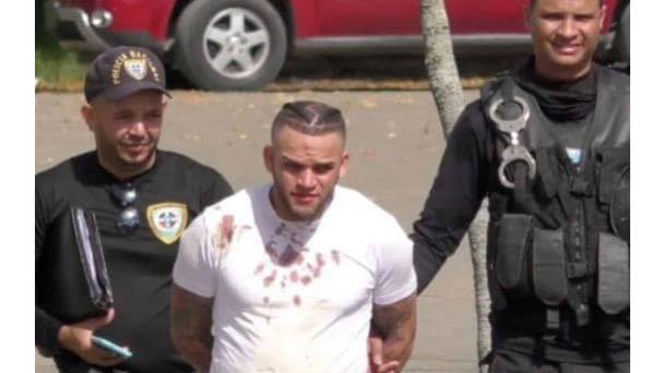 .<a href="/JaimeRinconRD/">Jaime Rincón</a> y <a href="/EuricSantiRD/">¡Me devolvieron la otra! Euric Santi</a> citan casos homicidios y narcotráfico cuyos implicados han sido liberados recientemente.

Se refieren a los de la muerte Richard Báez  (el peluquero) en Santiago.

Y del teniente coronel piloto de la Fuerza Aérea, Ramón Israel Cruz en Valderde.
