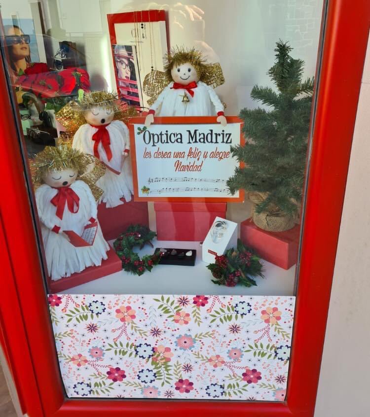 Optica_Madriz's tweet photo. Escaparate Navidad 2022
#Hinojosadelduque #opticamadriz #audiomadriz https://t.co/uhWbwA9s28