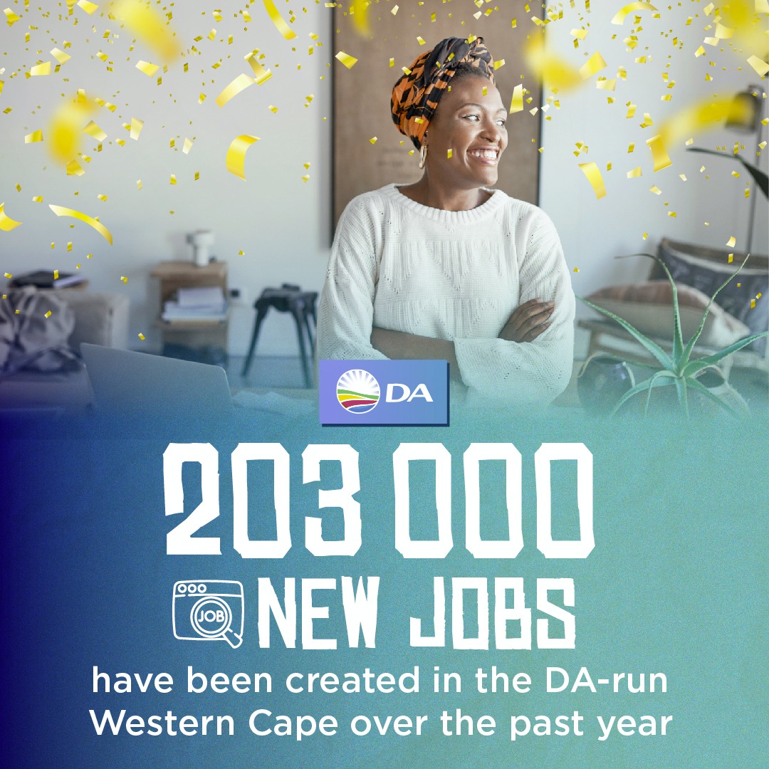 Our_DA's tweet photo. 💼 203 000 new jobs were created in the DA-run Western Cape over the last year.

A job provides dignity and self-agency, breaking the cycle of poverty. DA governments are committed to improving the business environment - making it easier to do business.

#DAatWork #DAdifference https://t.co/73j6rFXEEF