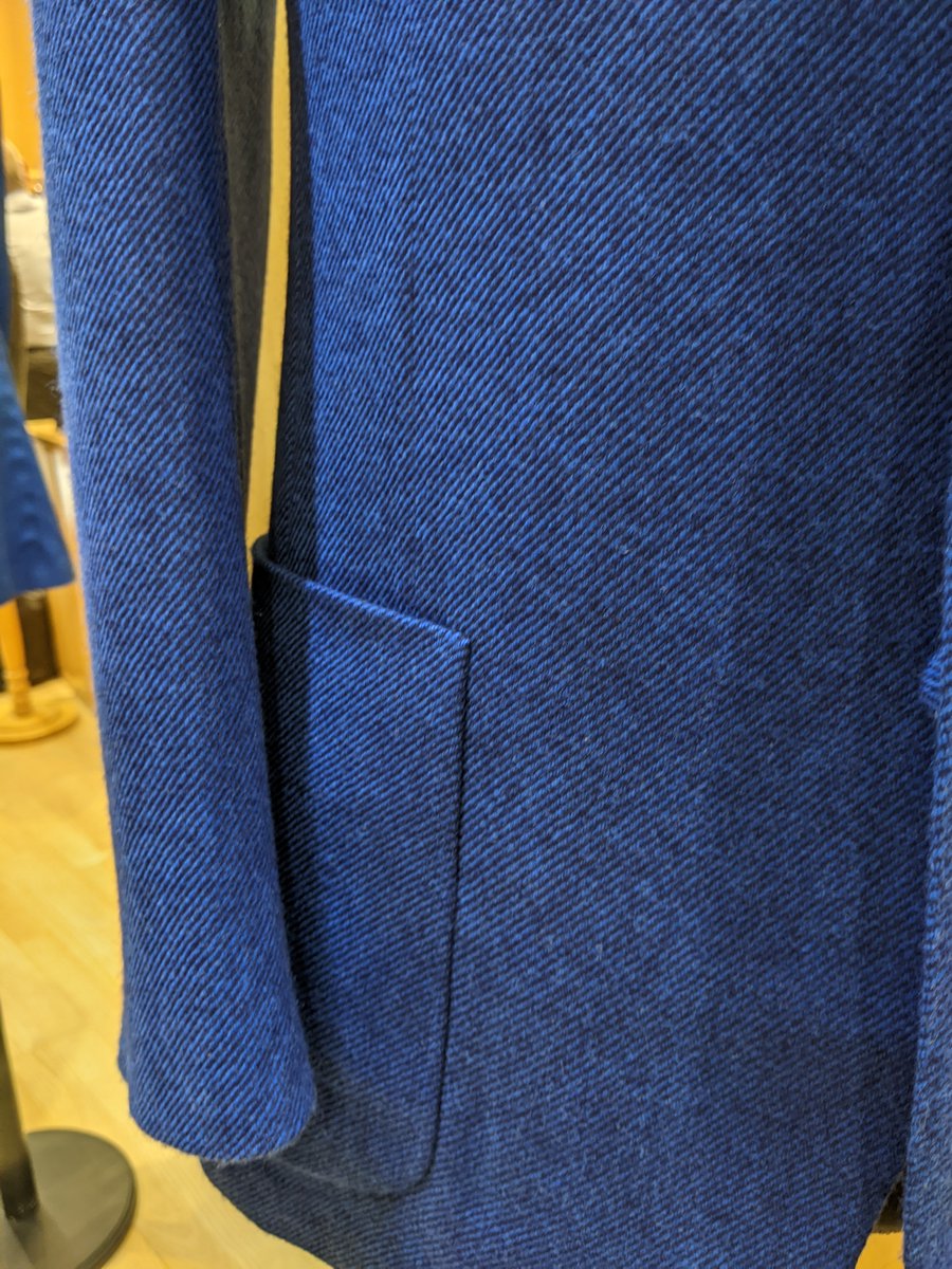 batemanogdenltd's tweet photo. Receiving photos of finished garments from our customers is always a nice surprise.

English Tailoring - Canary Wharf (@englishtailoringbysw) have made up a beautiful jacket for one of their customers.

Using lambswool, the Olympus collection has a softer touch than standard wool https://t.co/D4YchZ72WL
