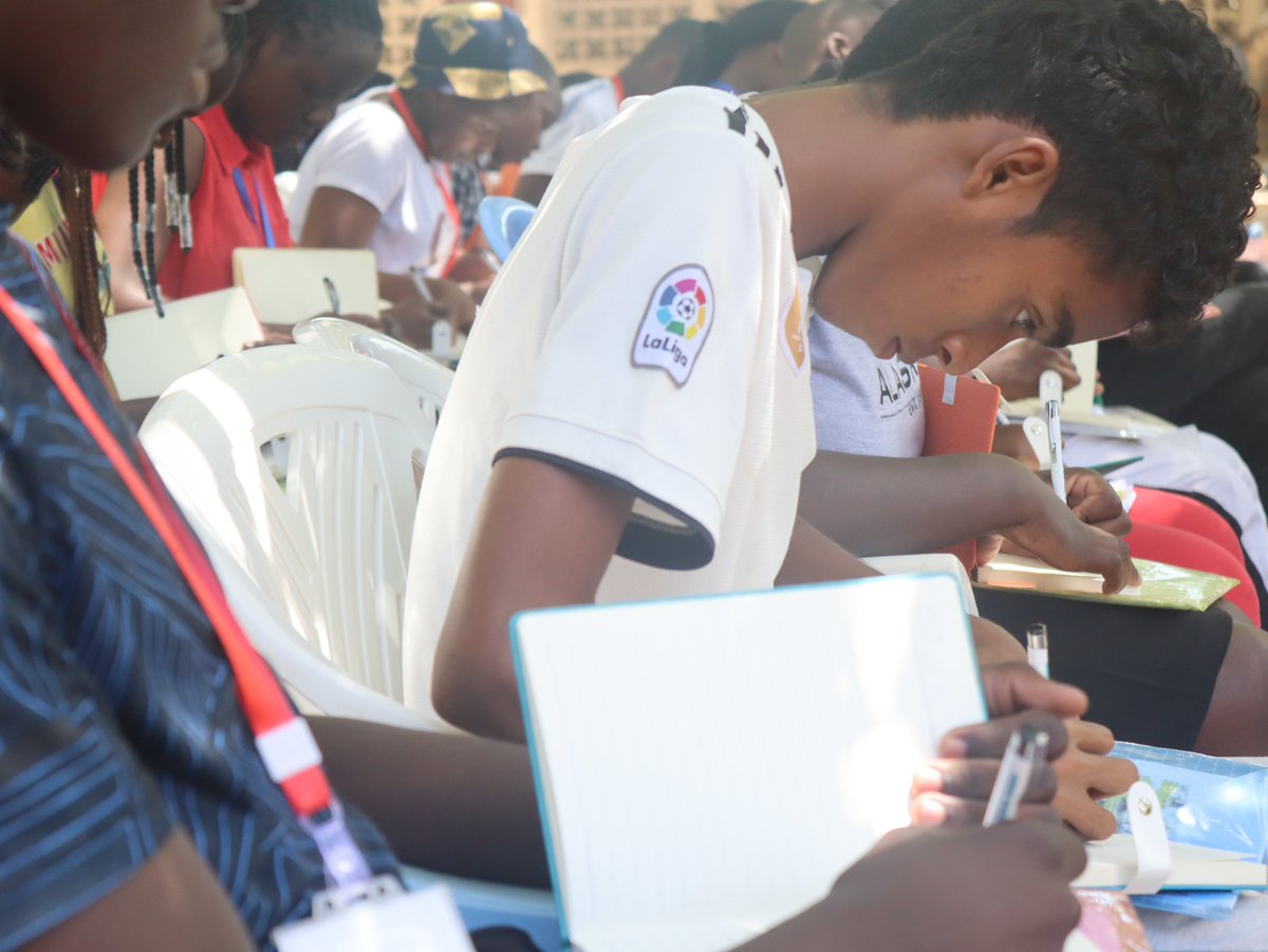 Aiducation's tweet image. Currently implementing a one-week Realize Your Potential mentorship academy for our newest scholars in Kenya. Topics include personality tests and career choices, study strategies and developing ideas for building a better Kenya as well as other life topics. 
#mentorshipprogram